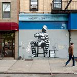 Another piece by Dolk, in Williamsburg.  It's unsigned, but you can tell he did it by the way the bucket looks. 
